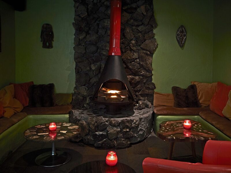 Tonga Hut (Palm Springs)